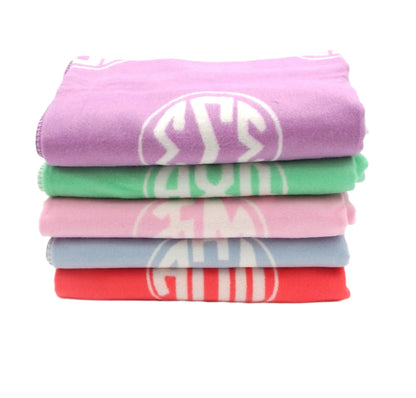 Circle Monogram Blanket