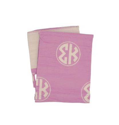 Circle Monogram Blanket