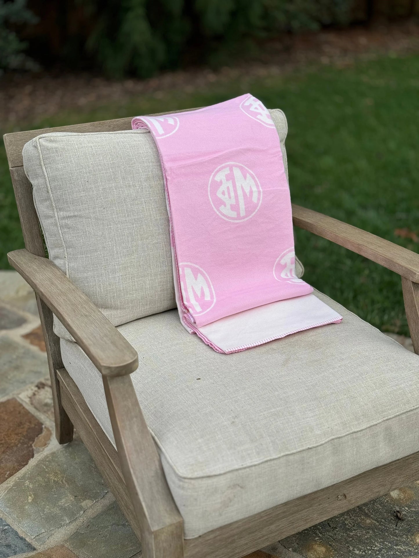 Circle Monogram Blanket