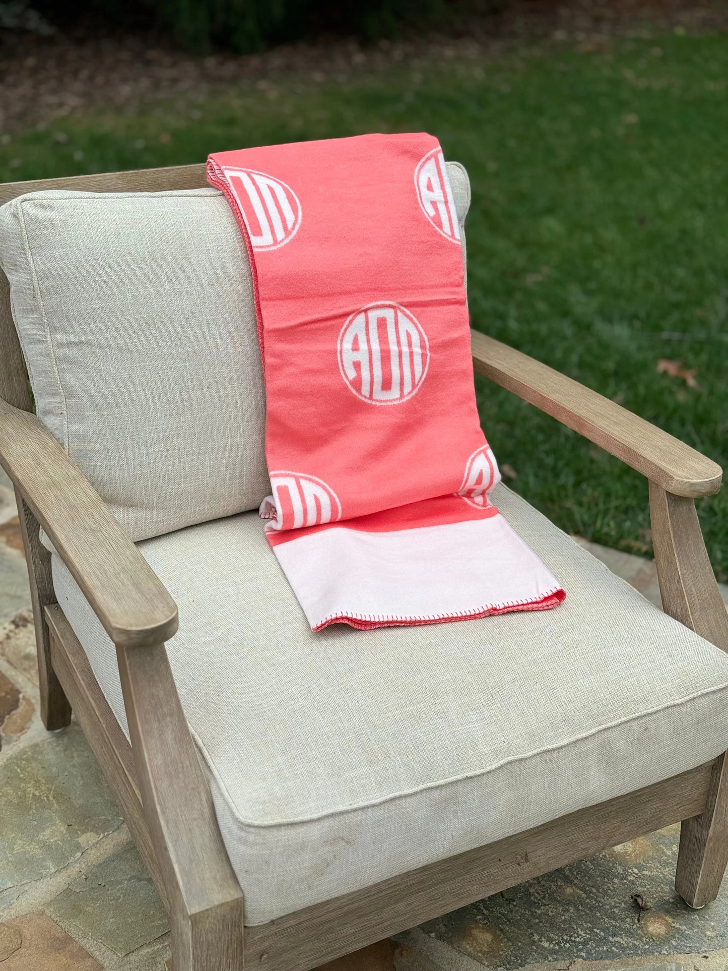 Circle Monogram Blanket